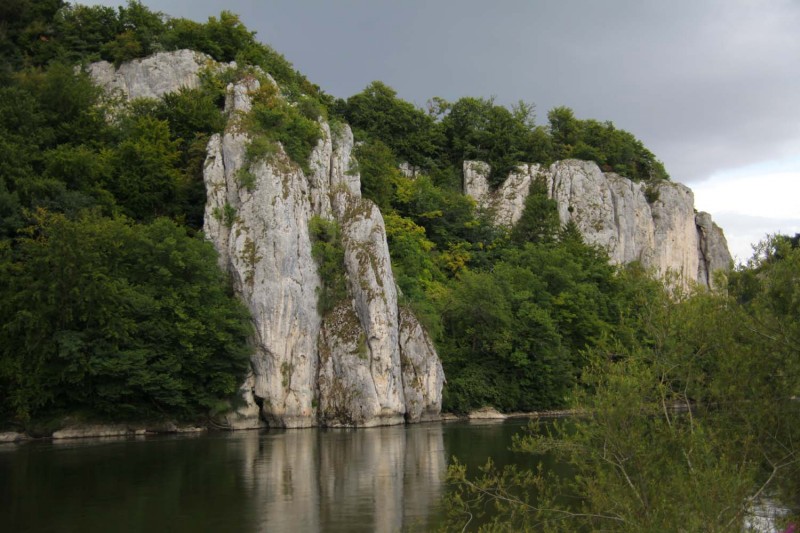 Felsfoto: Finde in der Routendatenbank von Extremklettern.de viele Infos &uuml;ber den Fels Löcherwand vom Klettergebiet Donaudurchbruch (Südliches Frankenjura) ➤ Klettertopo & Kletterf&uuml;hrer ➤ 21.05.2026