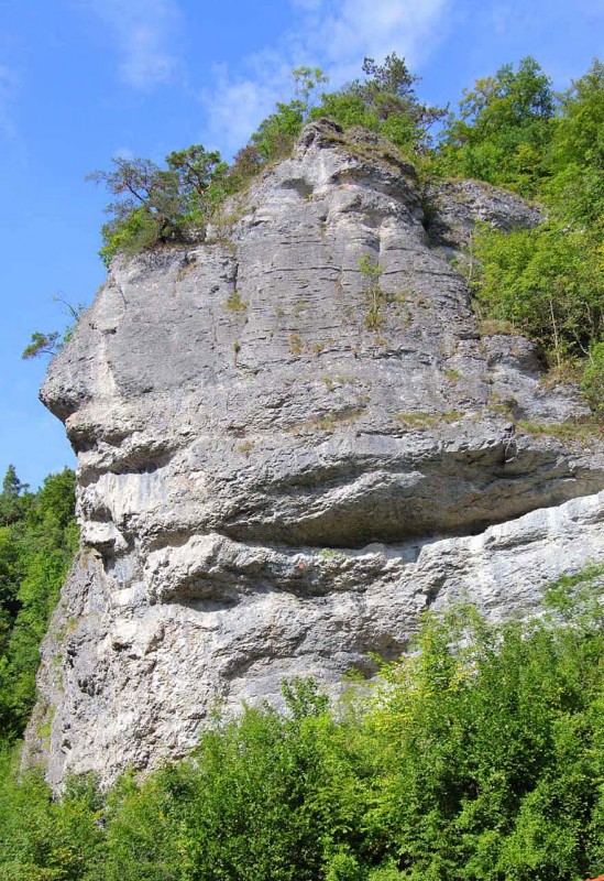 Felsfoto: Schauertaler Ost- & Westwand und 690 weitere Felsen im Klettergebiet Fränkische Schweiz (Frankenjura) ➤ Routen mit Schwierigkeitsgraden f&uuml;r den Fels Schauertaler Ost- & Westwand ➤ Klettertopo & Kletterf&uuml;hrer ➤ 19.05.2026