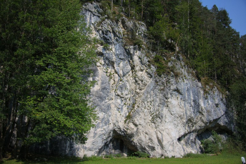 Routendatenbank mit Klettertopo und Kletterführer vom Klettergebiet Kochel in den bayrischen Voralpen