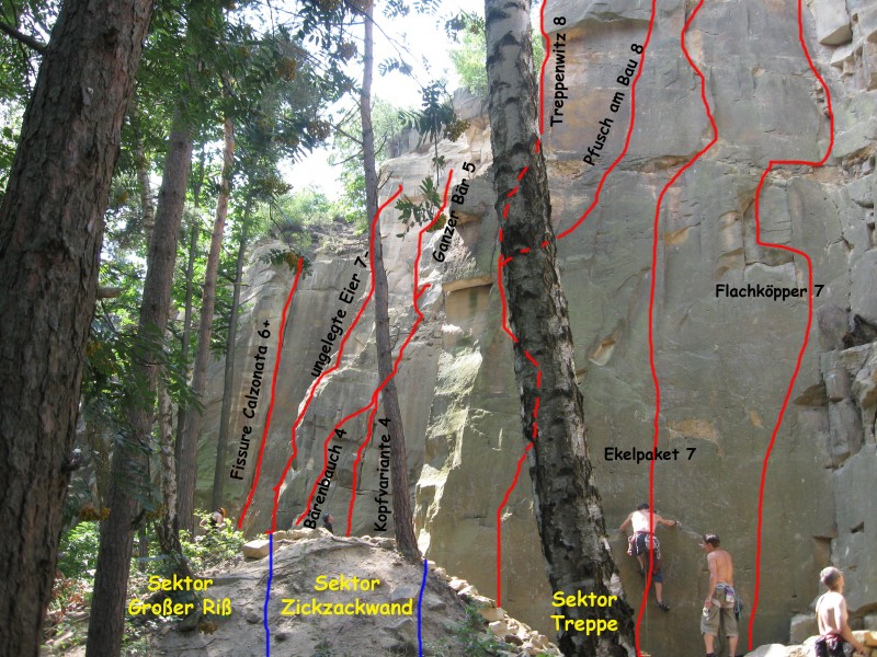 Felsfoto: Gimmeldingen (Steinbruch) und 73 weitere Felsen im Klettergebiet Pfalz ➤ Routen mit Schwierigkeitsgraden für den Fels Gimmeldingen (Steinbruch) ➤ Klettertopo & Kletterführer ➤ 21.05.2026