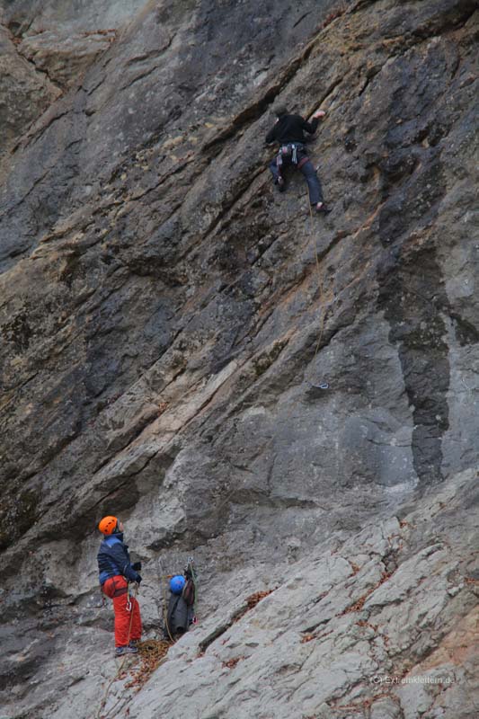 Felsfoto: Sebi und 14 weitere Felsen im Klettergebiet Kaisergebirge ➤ Routen mit Schwierigkeitsgraden f&uuml;r den Fels Sebi ➤ Klettertopo & Kletterf&uuml;hrer ➤ 18.05.2026